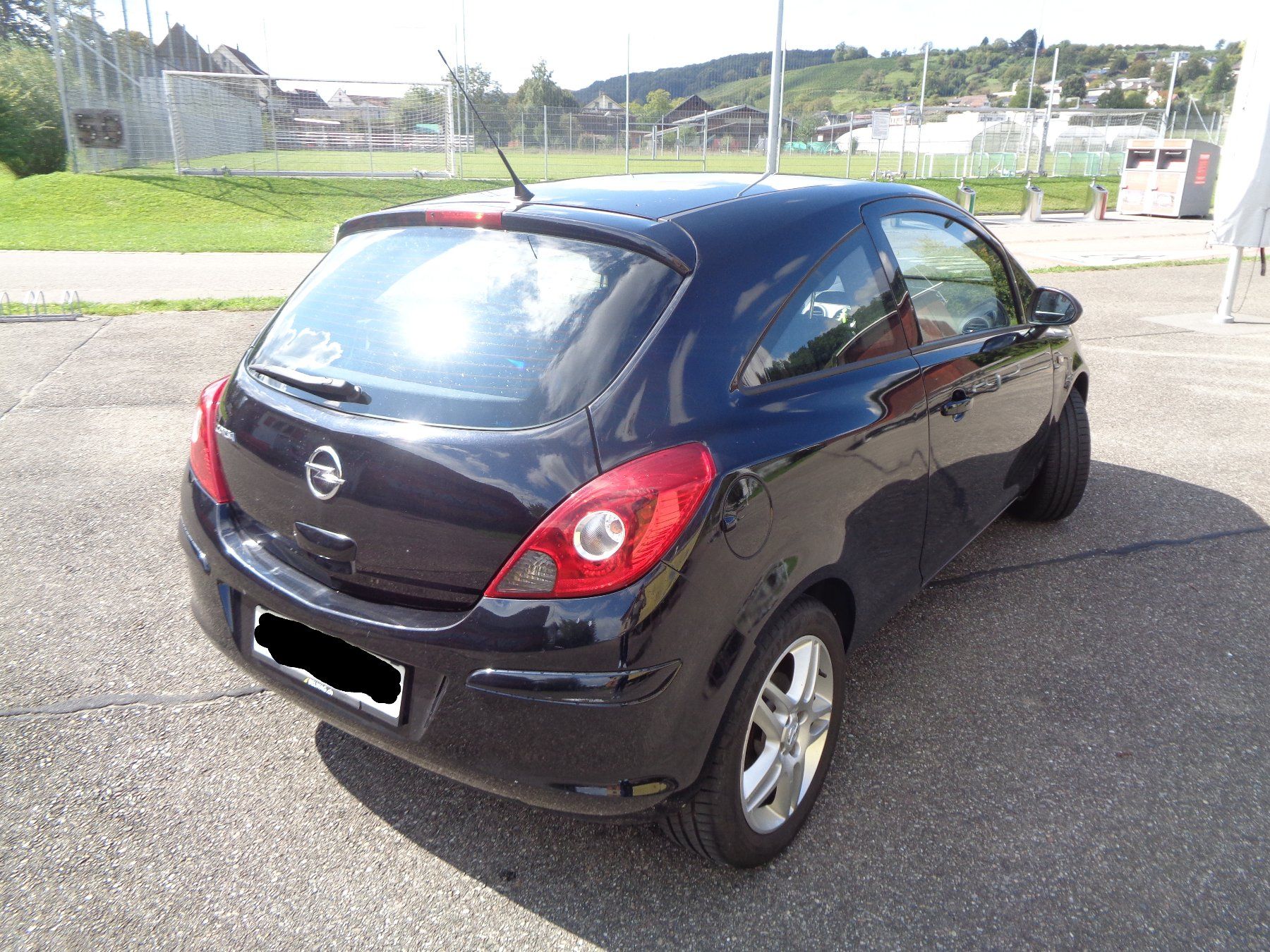 Opel Auto Mit Schraubenschlssel