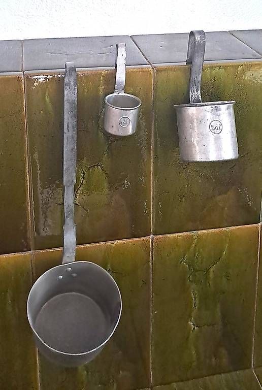 Cucchiai: Schöpfkellen antik aus Blech – Usato da Untersiggenthal venduto da Myrthamw