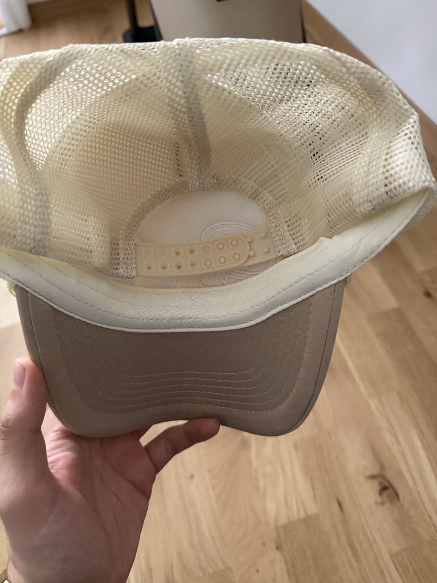 Copricapi, berretti & cappellini: Neue Cap in Beige – Nuovo e nell'imballaggio originale da Bern venduto da jlt_p6bv 1