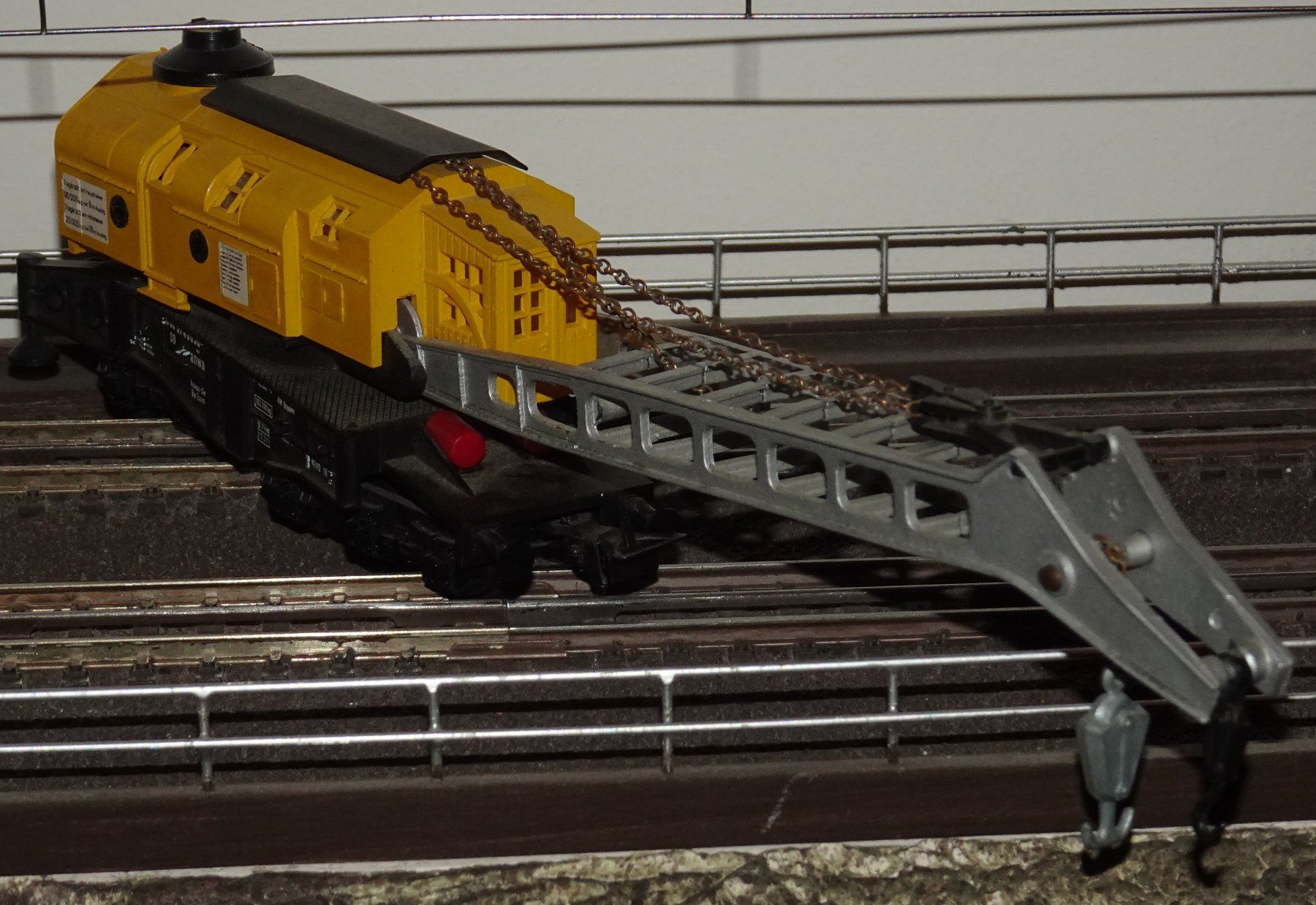 Liliput Modellini di ferrovie: Liliput 210 02 - Kranwagen – Usato da Grossaffoltern venduto da berner85