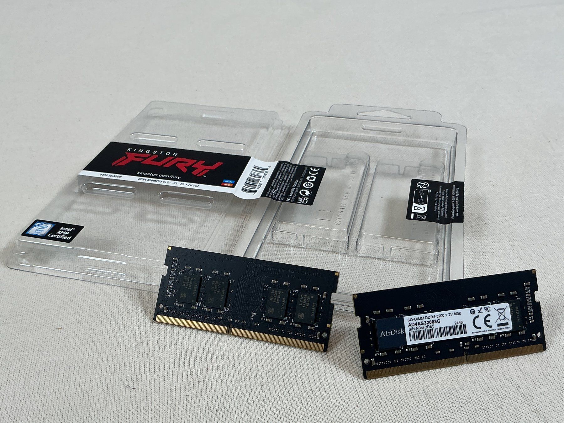 Mémoires / RAM: AirDisk SO-DIMM DDR4 Arbeitsspeicher – D'occasion à Richterswil par Restwert_Richterswil