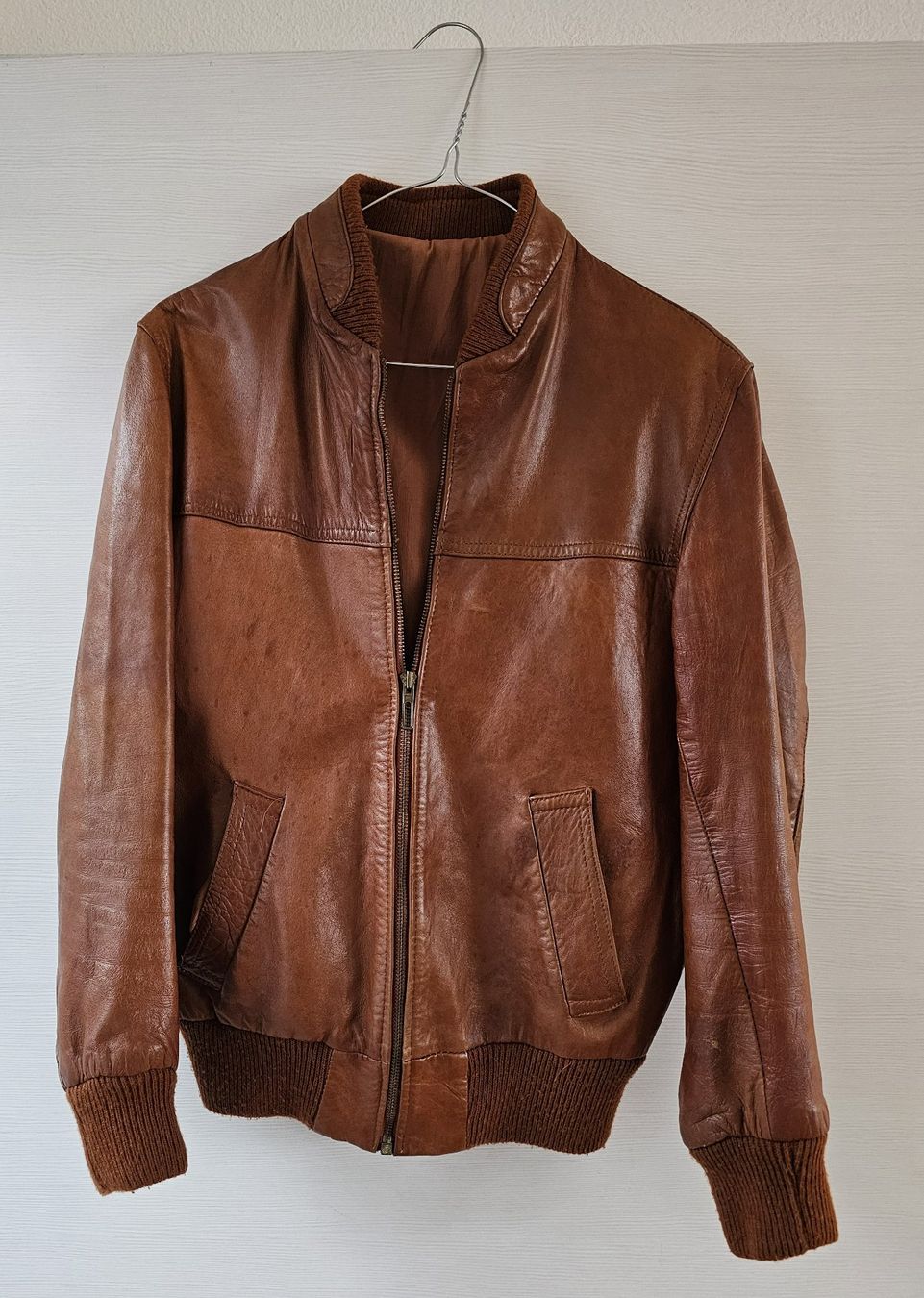 Giacche: Herren Lederjacke, Lumber Grösse 46 – Usato da Oetwil a.d. Limmat venduto da grisilisi