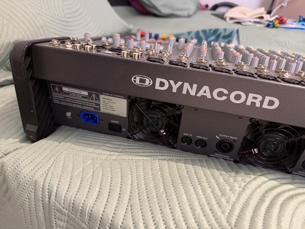 Dynacord Casse acustiche: PA Dynacord Anlage  – Usato da Nebikon venduto da Electrovoice10 1