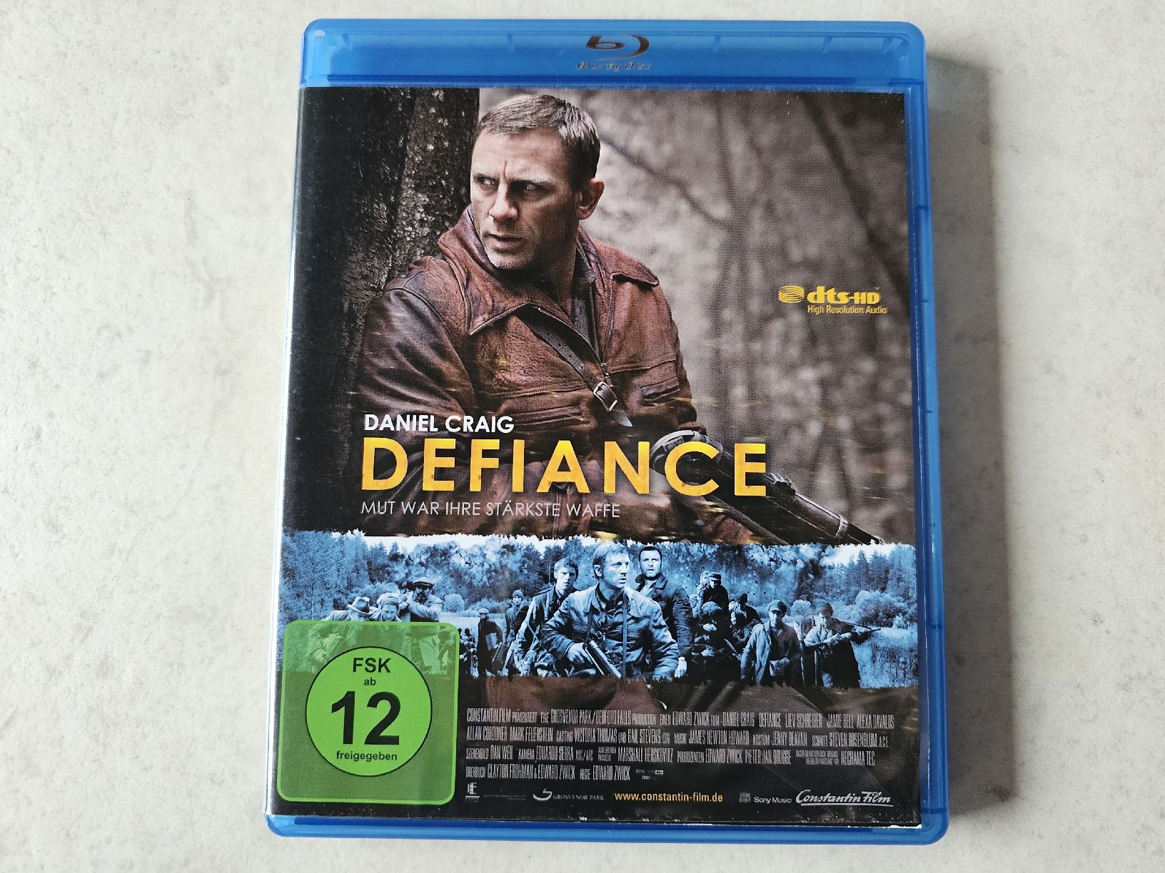 Tutti i DVDs: Defiance  /  Bluray  (Daniel Craig) – Usato da Schneisingen venduto da backstore24