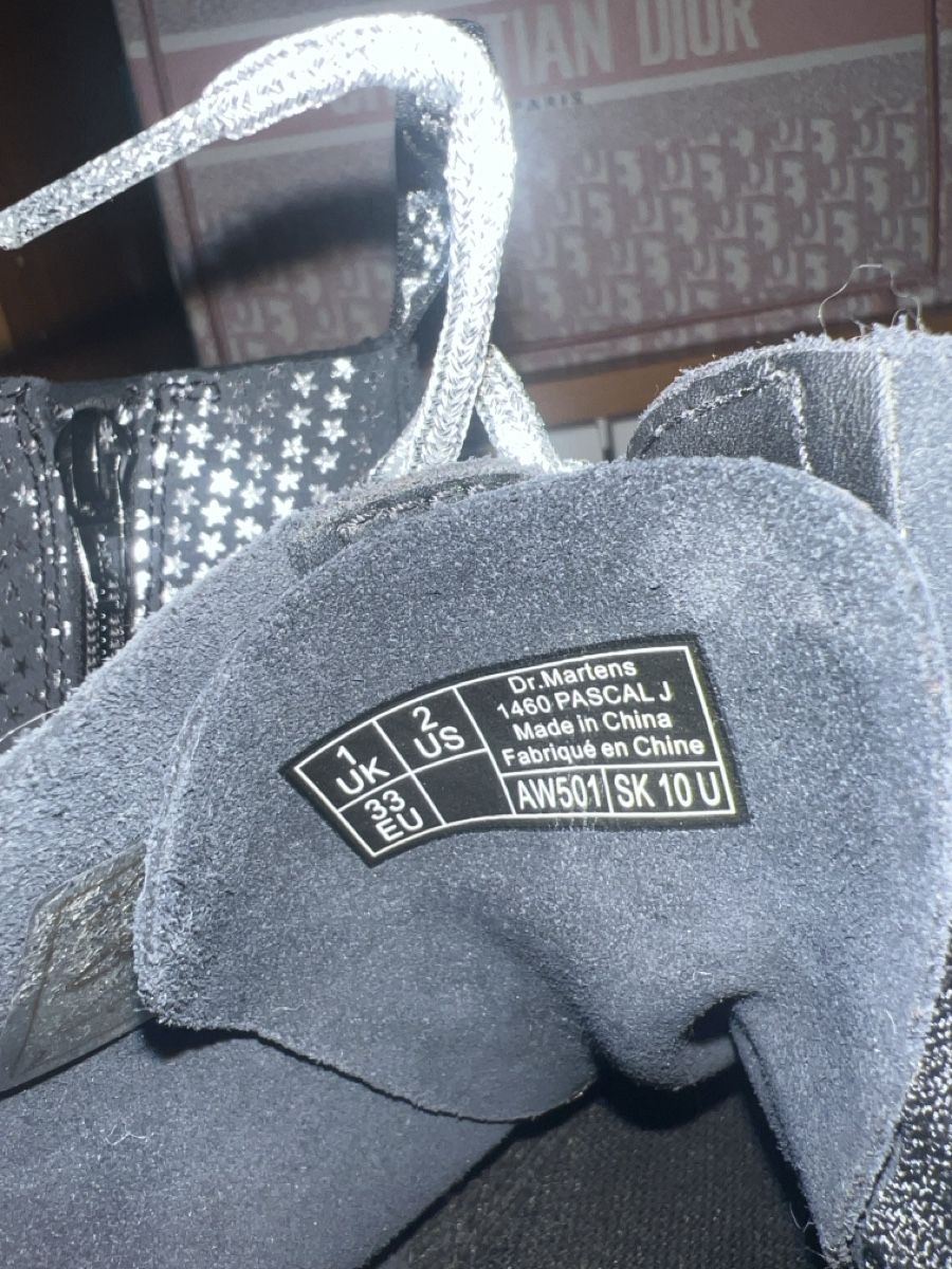 Dr. Martens Scarpe per ragazze: Dr. Martens Pascal Gr. 33 Sterne Boots Stiefel – Nuovo e nell'imballaggio originale da Wolfwil venduto da Vessie 6