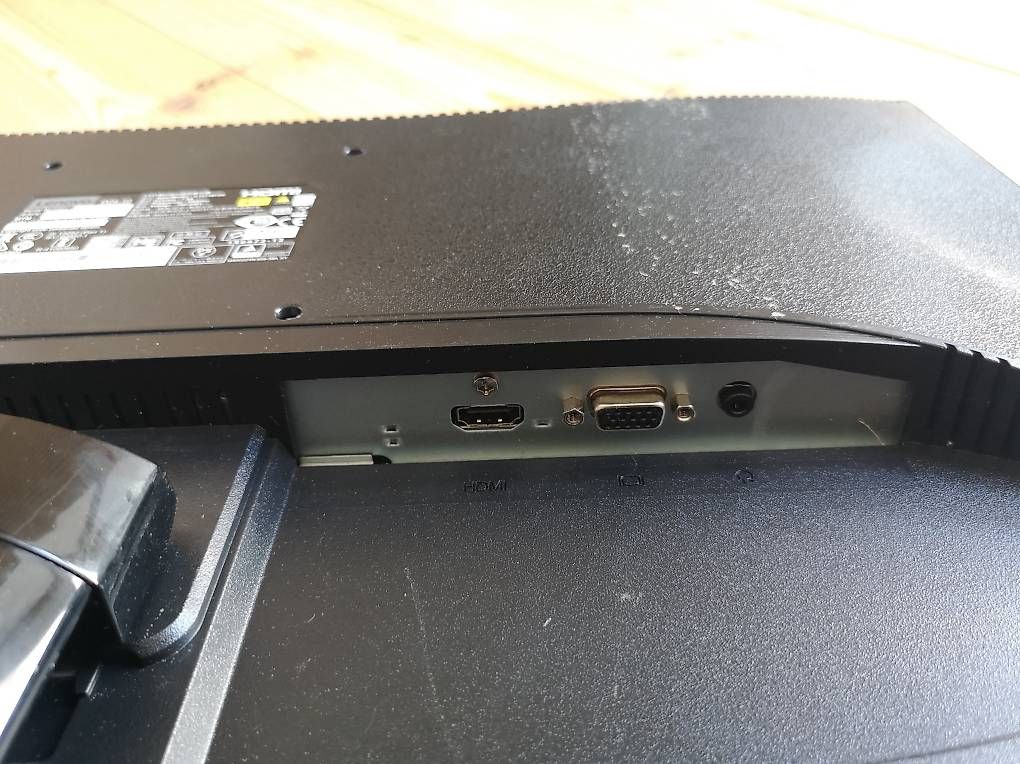 Monitore: Bildschirm, Tastatur und Maus – Gebraucht aus Winterthur von leinenlos 2
