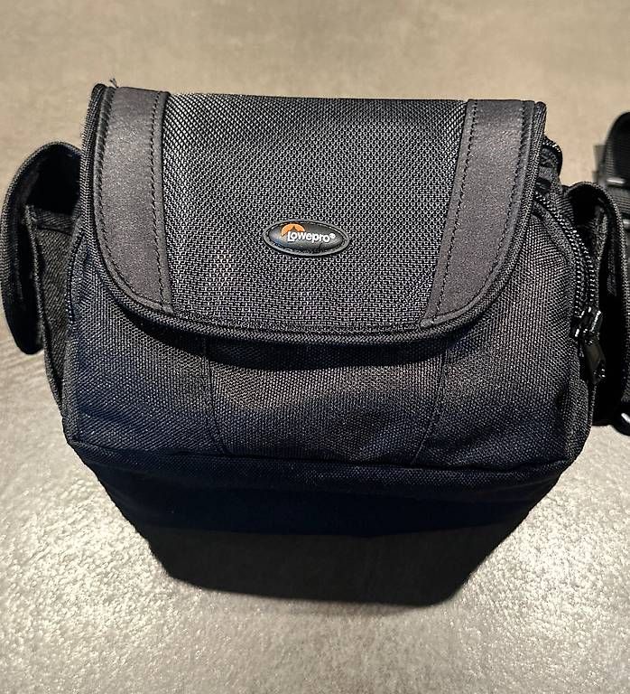 Borse: Kameratasche Lowepro – Usato da Rickenbach Sulz venduto da gekopro 1
