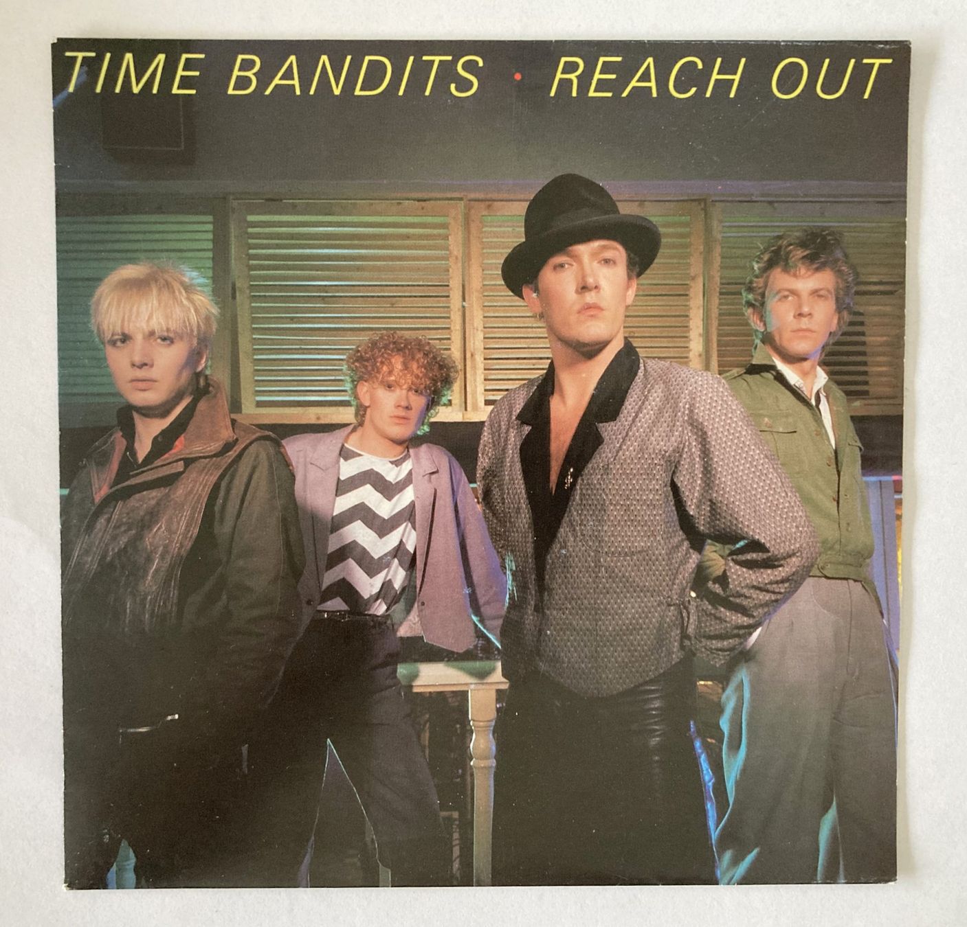 Schallplatten: TIME BANDITS - REACH OUT – Gebraucht aus Bottens von hotter-than-hell