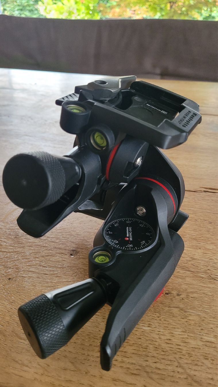 Manfrotto Stative & Köpfe: Manfrotto Getriebeneiger XPRO Stativkopf – Neu (gemäss Beschreibung) aus Münsingen von Tschm 2