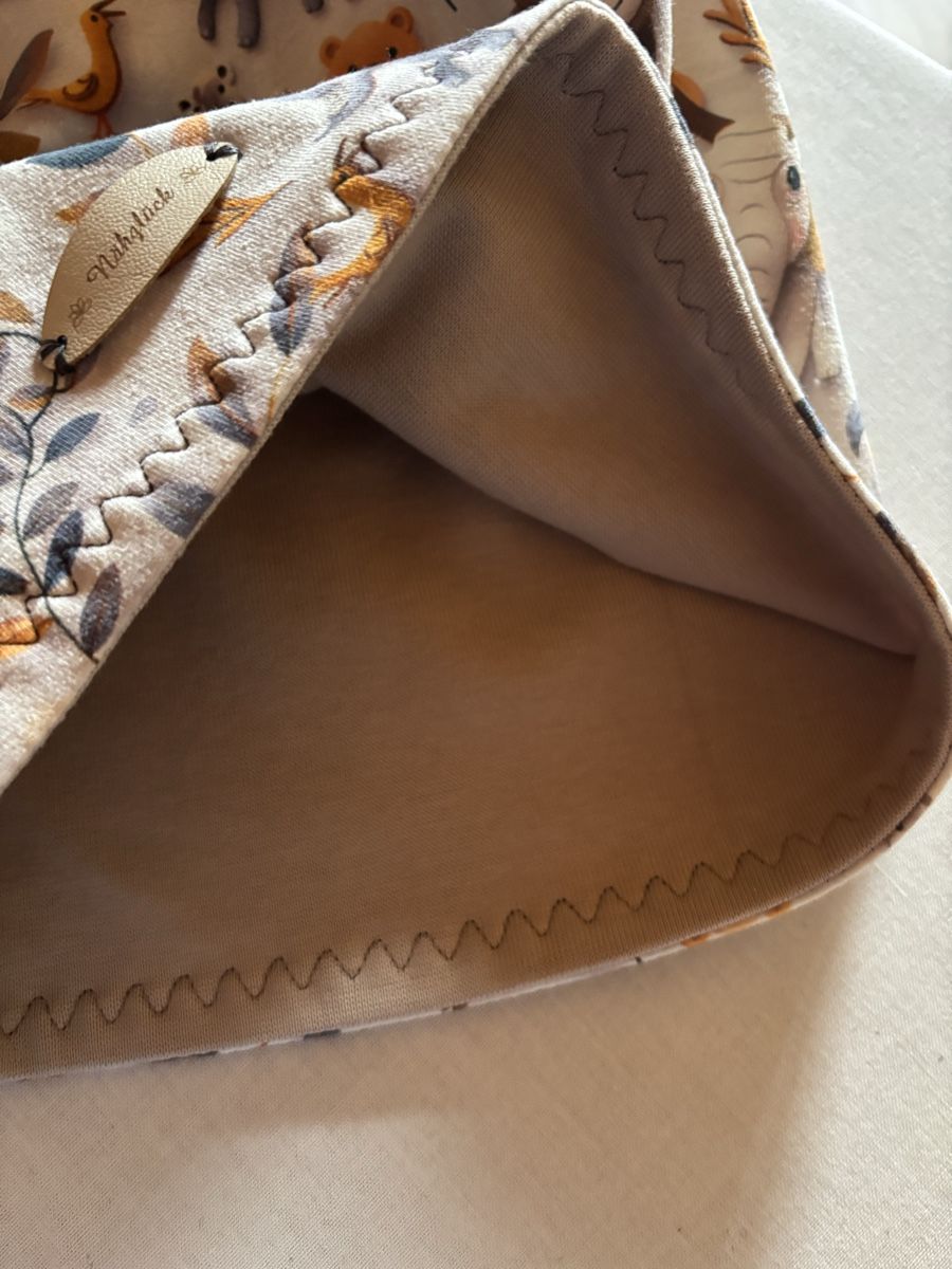 Copricapi, berretti & cappellini: Mütze Handmade mit Tiermuster, NEU! – Nuovo (secondo la descrizione) da gräslikon venduto da Autoking 3