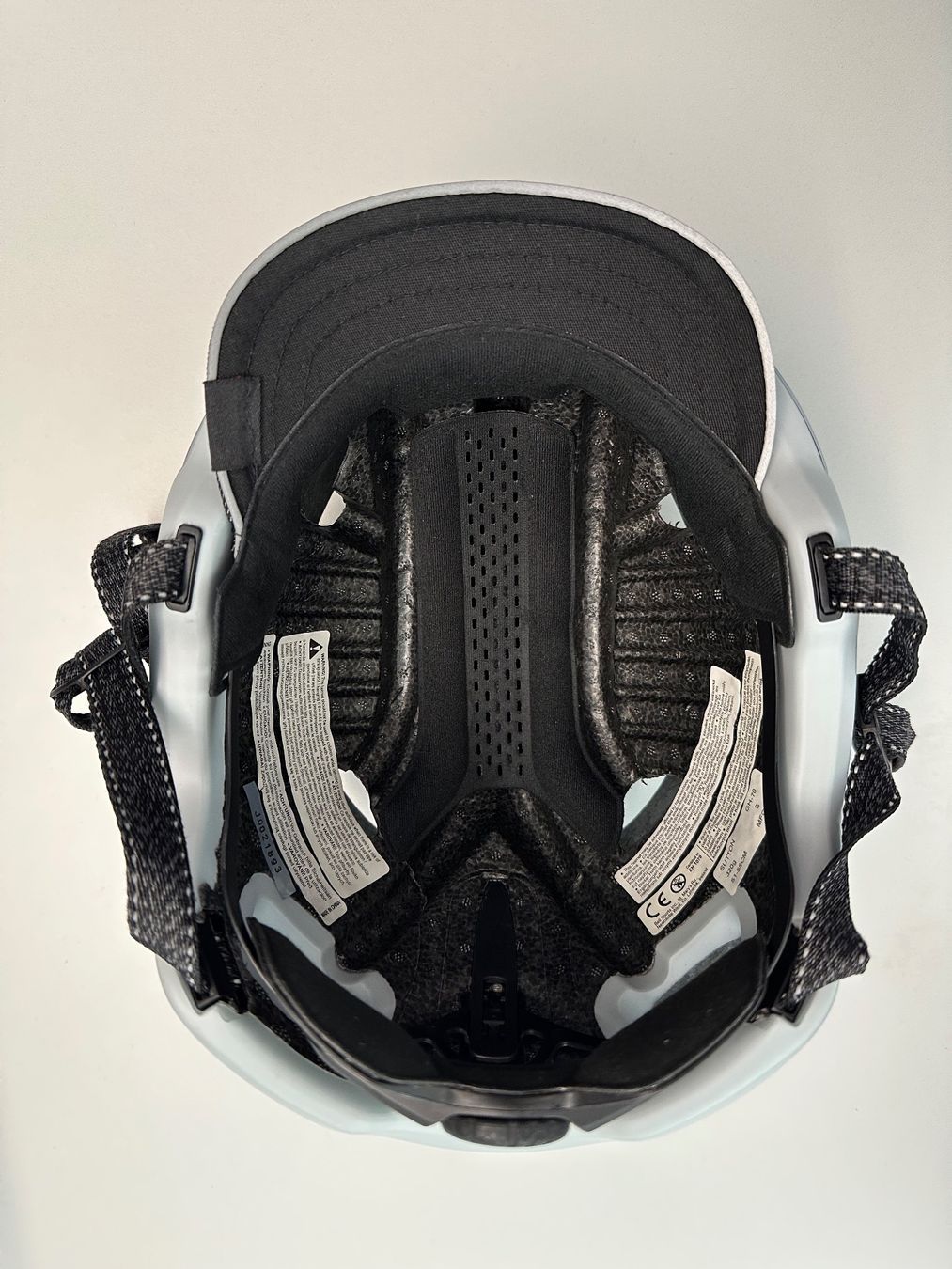 Helme: GIRO Velohelm hellblau – Neu (gemäss Beschreibung) aus Richterswil von Aep 1