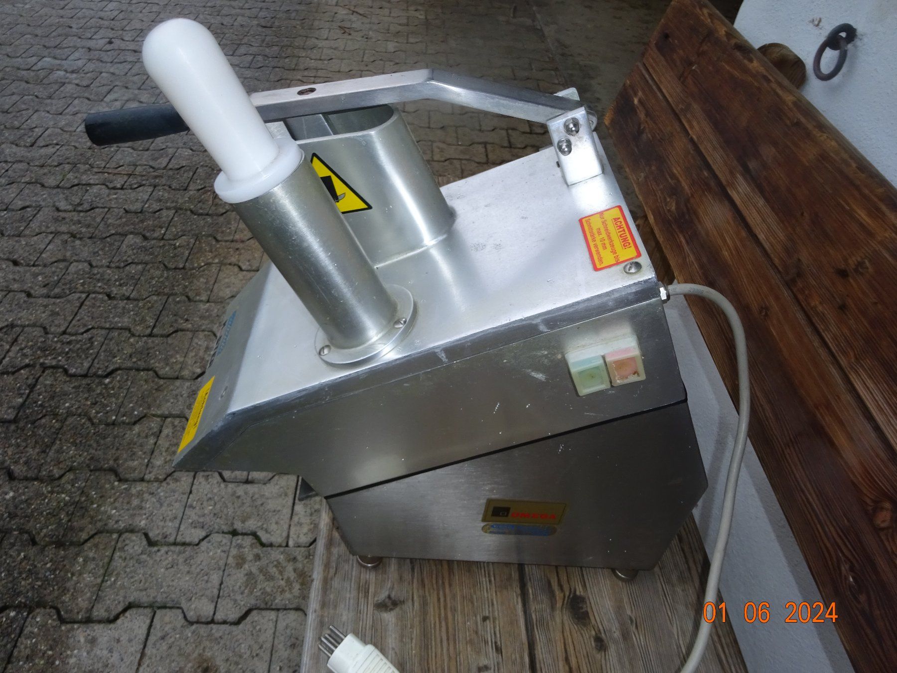 Elettrodomestici da cucina: Rösti und Gemüseschneider OMEGA MASTER – Usato da Stein AR venduto da Bienli4 7
