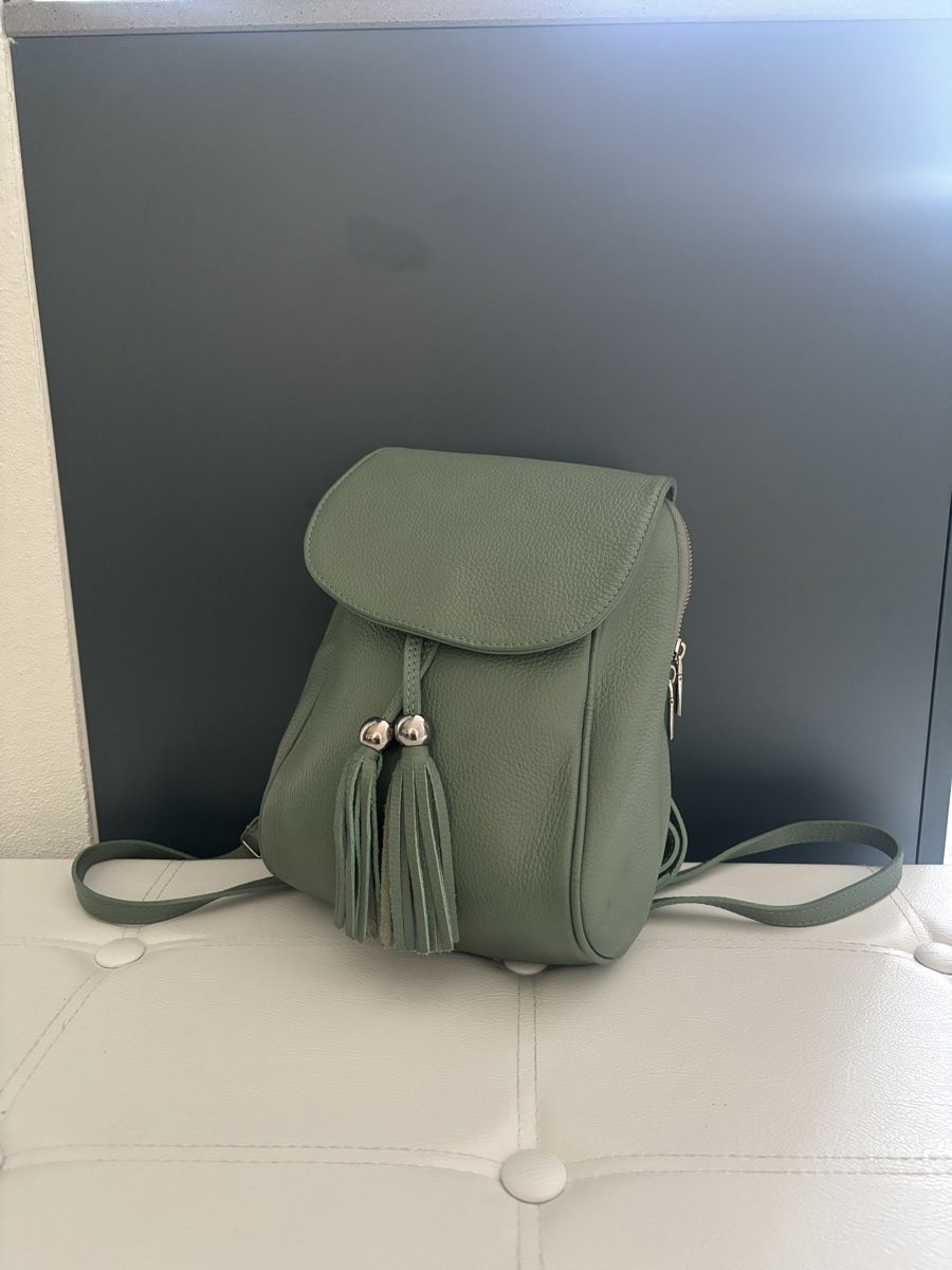 Sacs à dos: Echtleder Rucksack, Versand möglich – D'occasion à Rheinfelden par Jeva-Anna