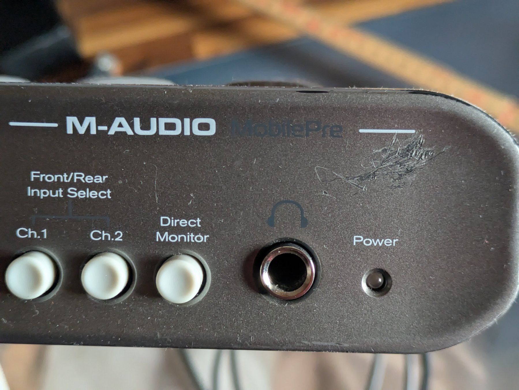 Attrezzatura per studi di registrazione: M-AUDIO Mobile Pre – Usato da Matran venduto da Taragor 3