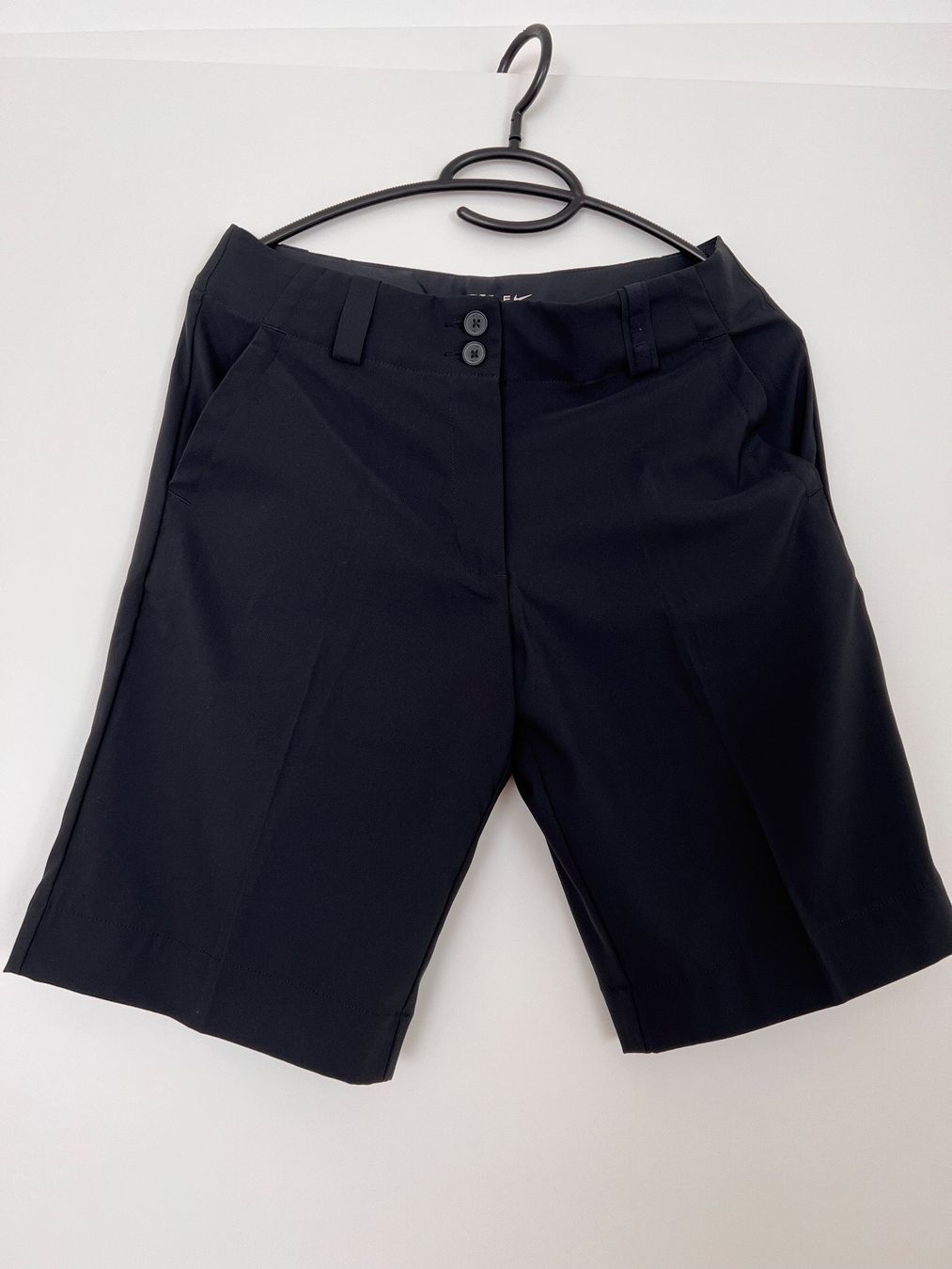 Pantaloni: Neue Nike-Golfshorts – Nuovo (secondo la descrizione) da Zürich venduto da Cdefinitiv