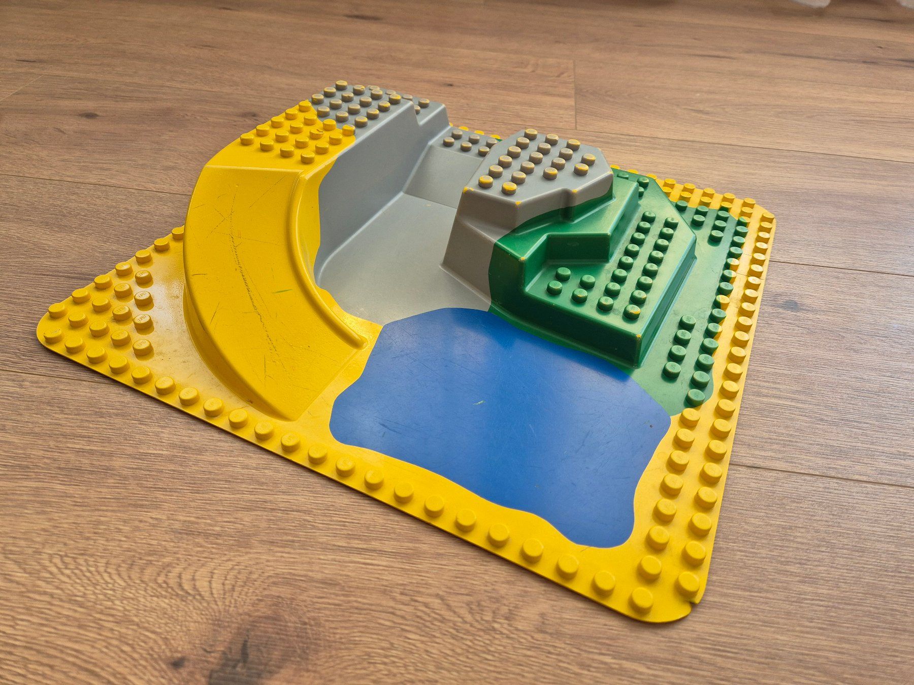Lego Giocattoli: Duplo Zoo Platte – Usato da Andelfingen venduto da Dumdidum 1