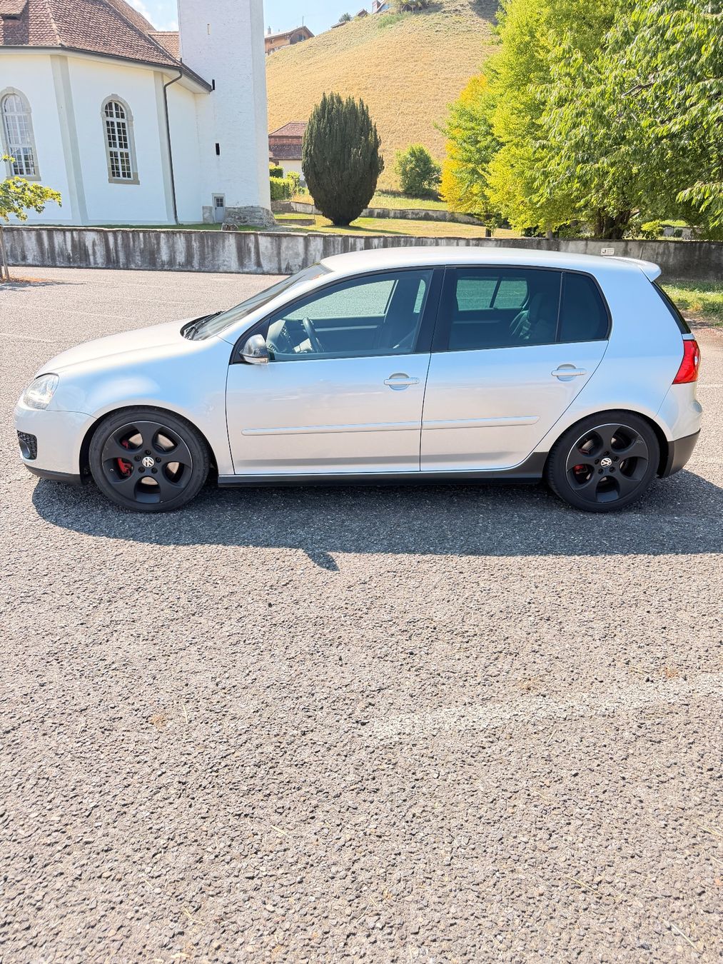 VW Automobili: VW Golf 5 GTI – Usato da Uebeschi venduto da snow-sports 1