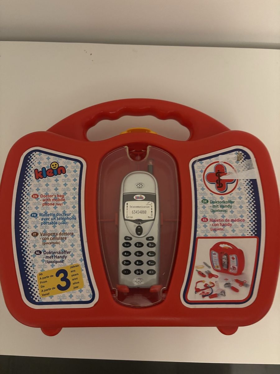 Spielzeuge: Arztkoffer fur kinder mit handy – Gebraucht aus Gockhausen von jpa_bkg7