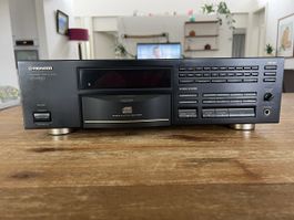 Pioneer Compact Disc Player PD-7700