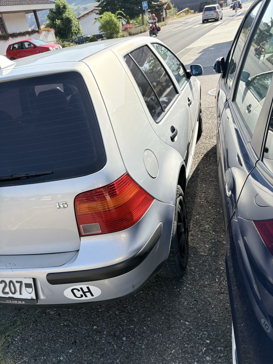 VW Autos: Vw Golf 4 Motorschaden  – Defekt aus flamatt von mmkarton 3