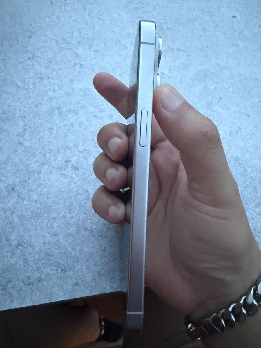 Apple Portables: iPhone 15 pro max – D'occasion à Zürich par Yoni_to 3
