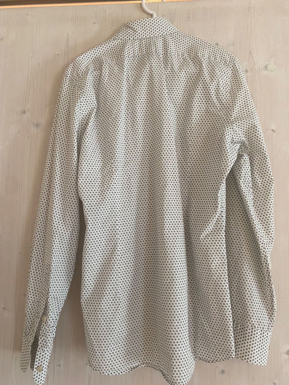 Camicie: Hemd Grösse M von Lindberg Slim Fit – Usato da Lüchingen venduto da  2