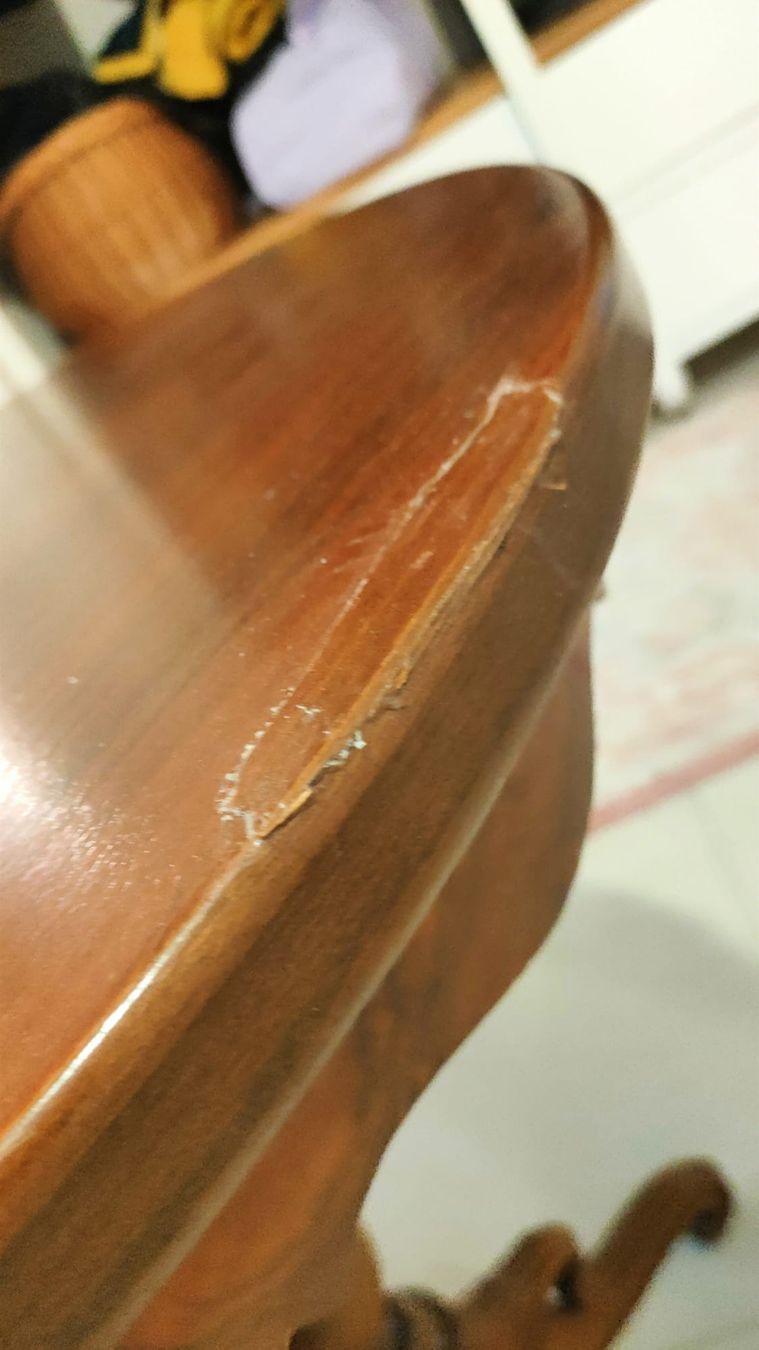 Tavoli: Tisch - Durchmesser 66cm - Dicke 2.8cm  67cm hoch – Usato da Mattwil venduto da FamilieG. 3