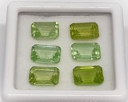 6x Péridots EM 7x5 mm - Valeur 250.- Fr