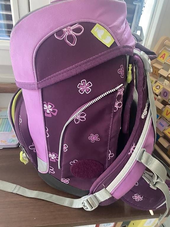 Equipement de magasin & Foires: Ergobag cubo Schulranzen – D'occasion à Zürich par Gugu3011