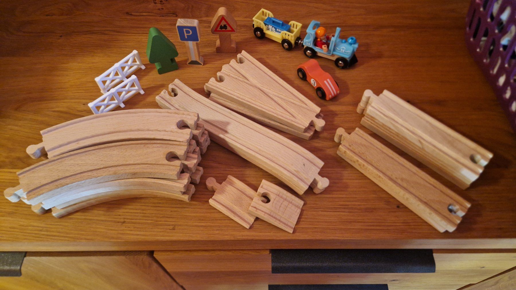 Jouets: Holzeisenbahn – D'occasion à Linthal par nat_gp2j