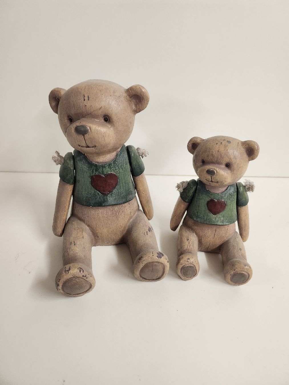 Tutte le decorazioni: 2 süsse sitzende Teddybären Figuren Deko  – Usato da Tuggen venduto da Zweitechanceboutique