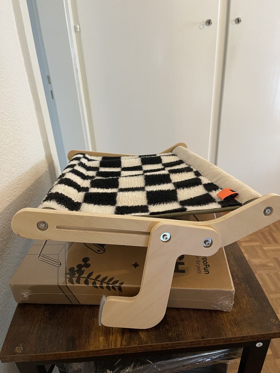 Liege- & Schlafplätze: Two cat hammocks, window beds, up to 20kg – Neu (gemäss Beschreibung) aus Unterägeri von eve_76lj 5