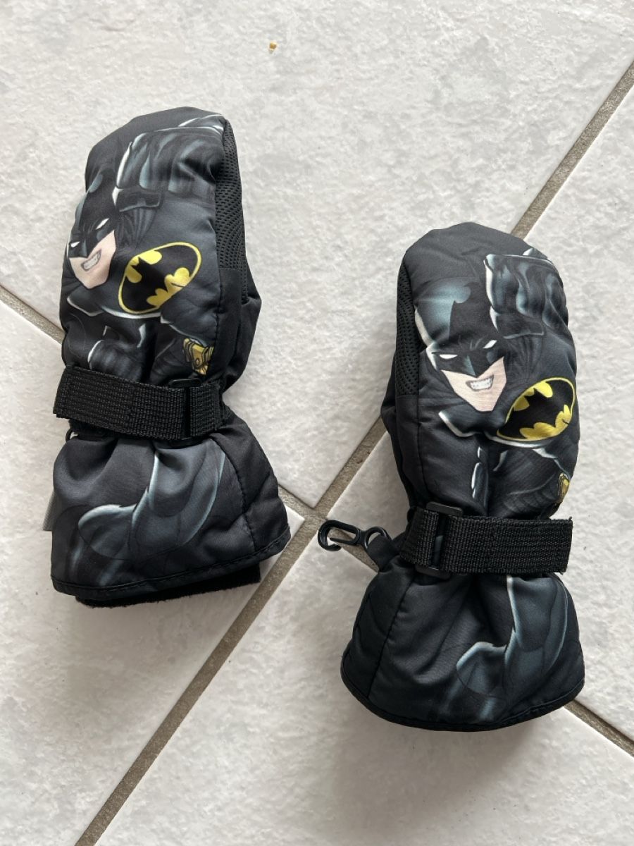 3M Guanti: Handschuhe Batman – Usato da Lostorf venduto da Venice16