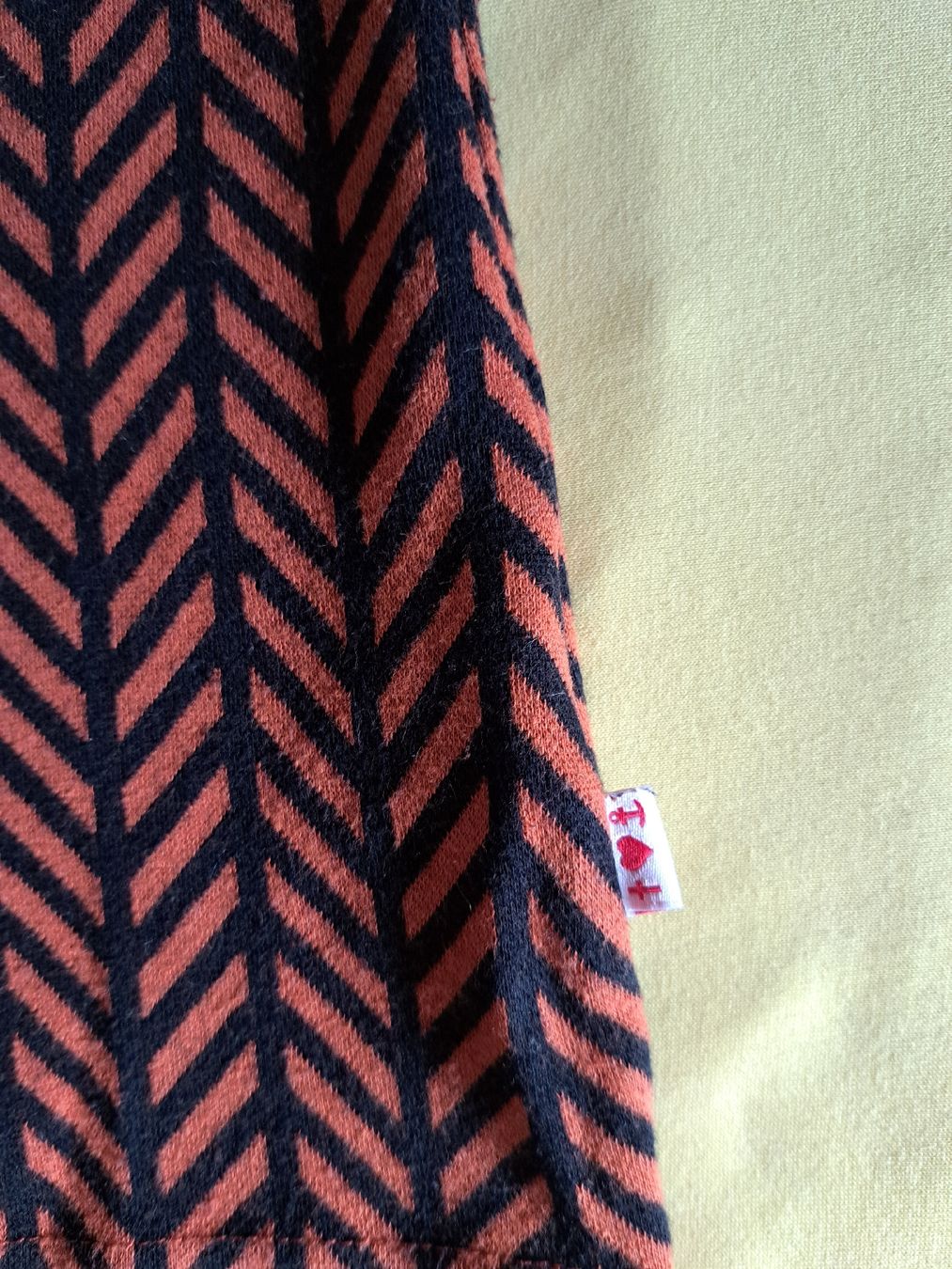 Blutsgeschwister Maglioni & Felpe: Langarmshirt Blutsgeschwister S-M – Usato da Näfels venduto da Haegli 2