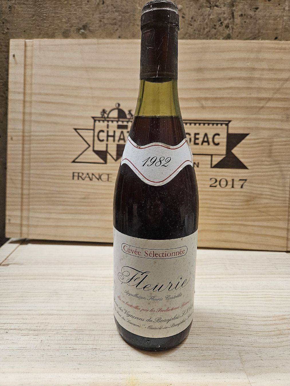 Vino: Fleurie 1982 - Cuvée Selectionnee  – Nuovo e nell'imballaggio originale da Zofingen venduto da WouterSamwel