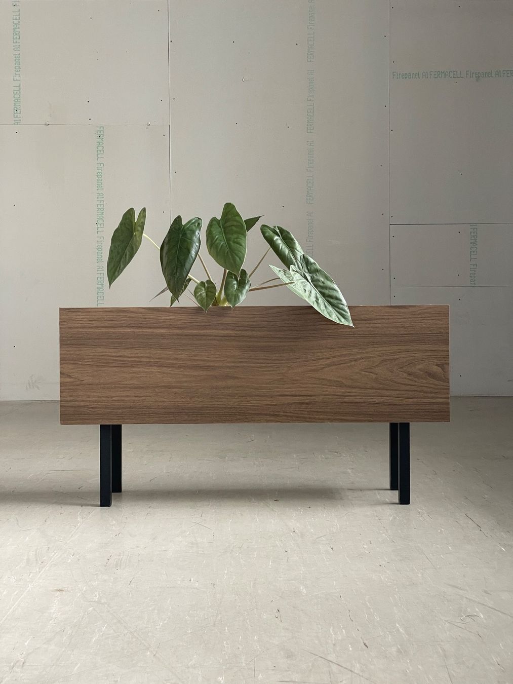 Vasi per fiori: 1960er Planter / Pflanzengefäss / Pflanzen Trog – Usato da Bern venduto da Modern-Era 4