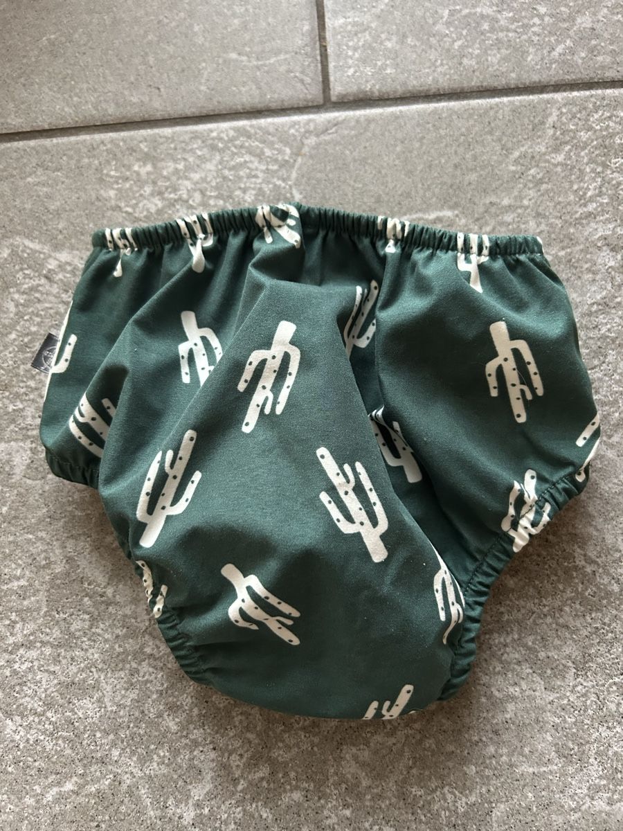 Pantaloni: Swimmhose Lässig Gr 74/80 – Usato da Langnau am Albis venduto da Elli2013 1