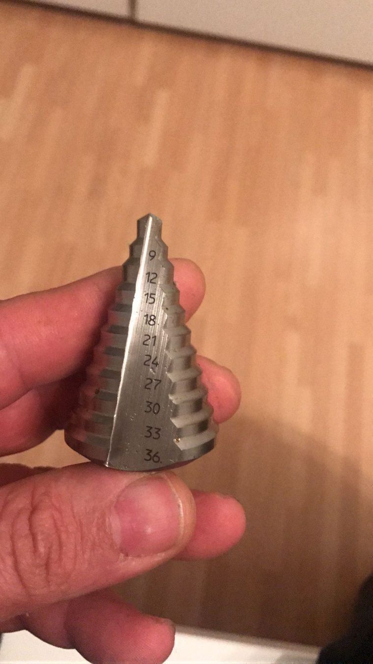 Tutti gli attrezzi: Stufenbohrer 9-36mm – Nuovo e nell'imballaggio originale da Dietikon venduto da Emoruk