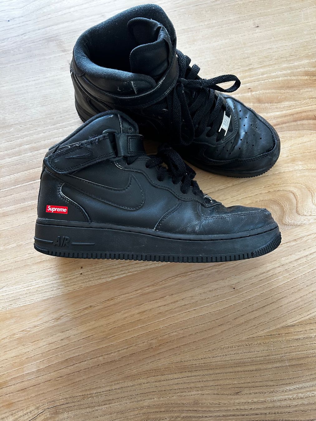 Supreme Herrenschuhe: Nike Air Force 1 Supreme Schwarz Grösse 40 – Gebraucht aus Chur von lea_qg88 2