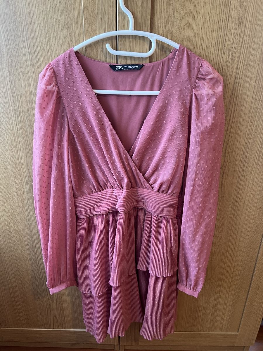 Zara Robes: Zara Kleid Grösse XS – D'occasion à Wettswil par alstel24