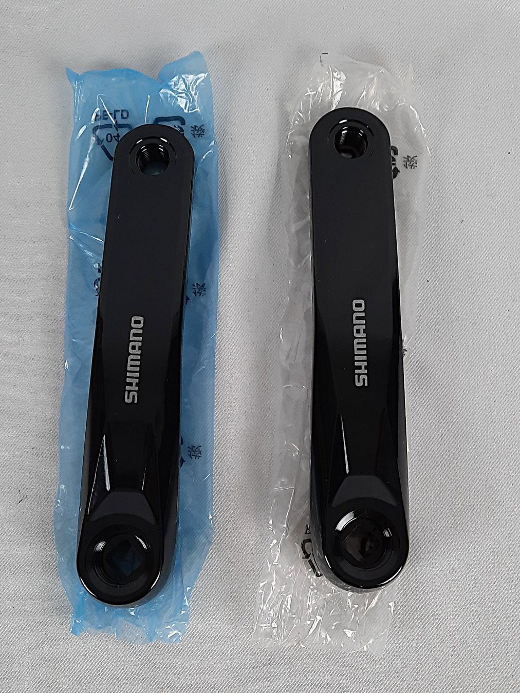 Shimano Ersatzteile: SHIMANO Kurbel FC-E5010 ohne Kettenblatt 175 mm – Neu (gemäss Beschreibung) aus Beinwil am See von Restwert_Beinwil 2