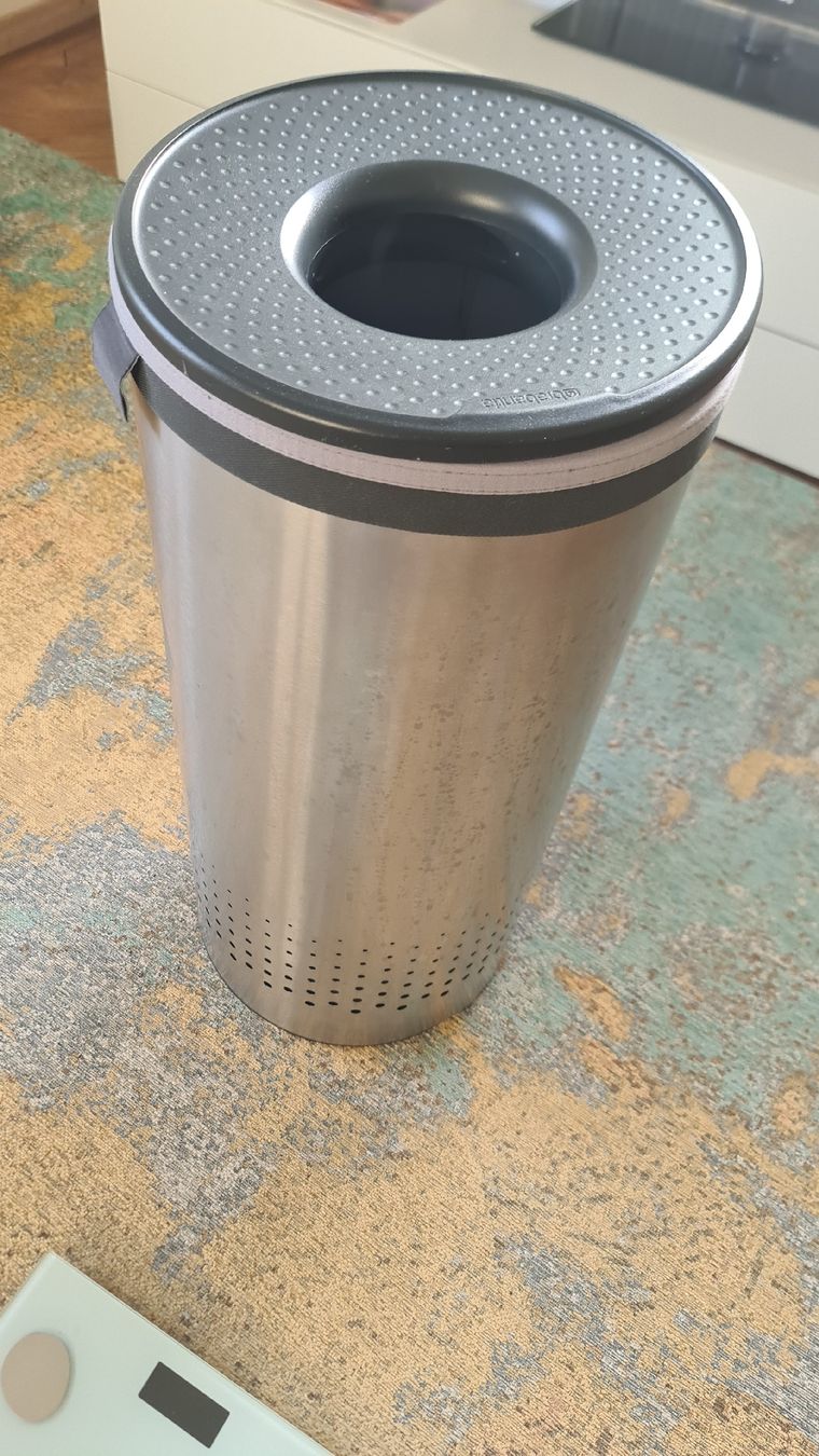 Brabantia Wäschekörbe: Panier à linge Brabantia – Gebraucht aus Biel/Bienne von eca_79wj