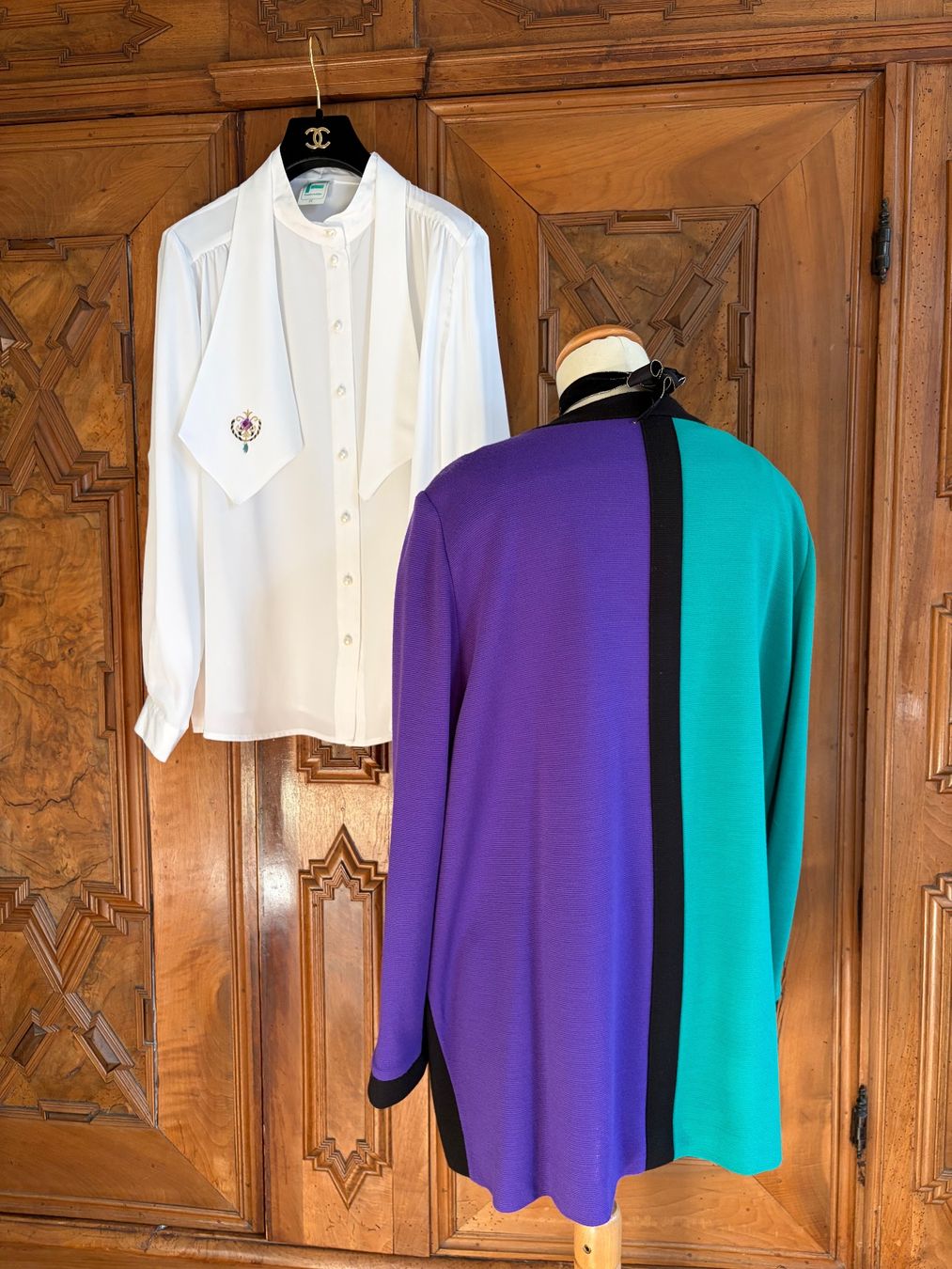 Lots de vêtements: FRANKENWALDER SET /Jacke+Bluse/ Größe 46 – D'occasion à Interlaken par Bona55 6
