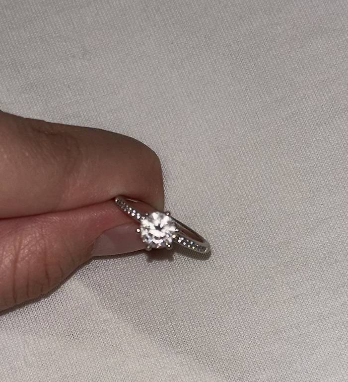 Anelli: Clear Sparkling Crown Ring (Pandora) – Usato da Regensdorf venduto da vic_jvd7 1