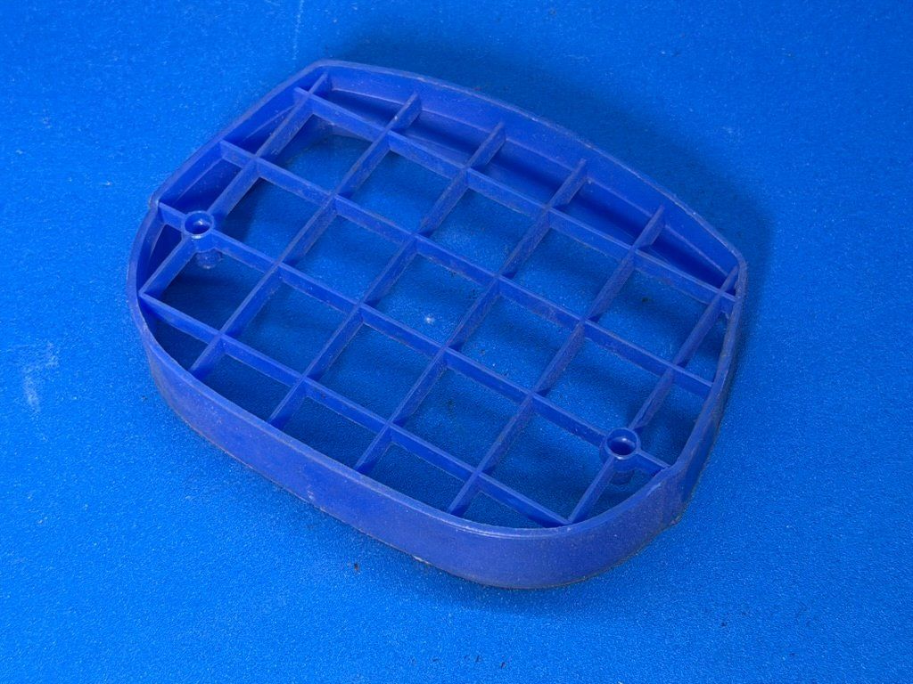 Pièces pour mobylette: Lampengitter Ciao blau – D'occasion à Bolken par si.x.las