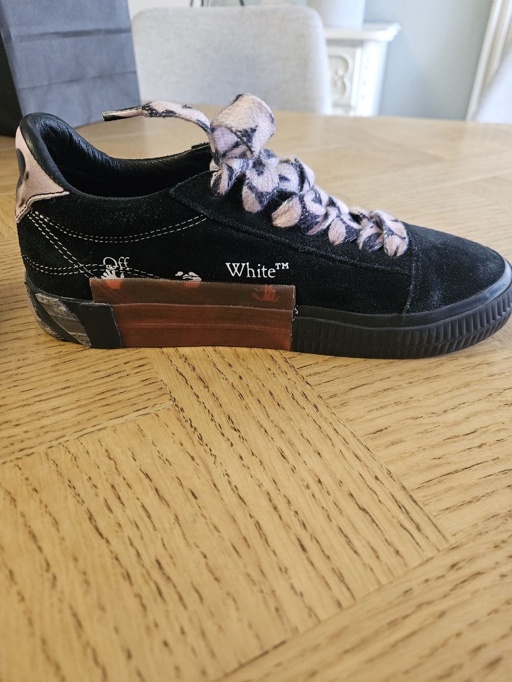 Off-White Scarpe da donna: baskets  – Nuovo (secondo la descrizione) da Chêne-Bourg venduto da gab_7cg8 4