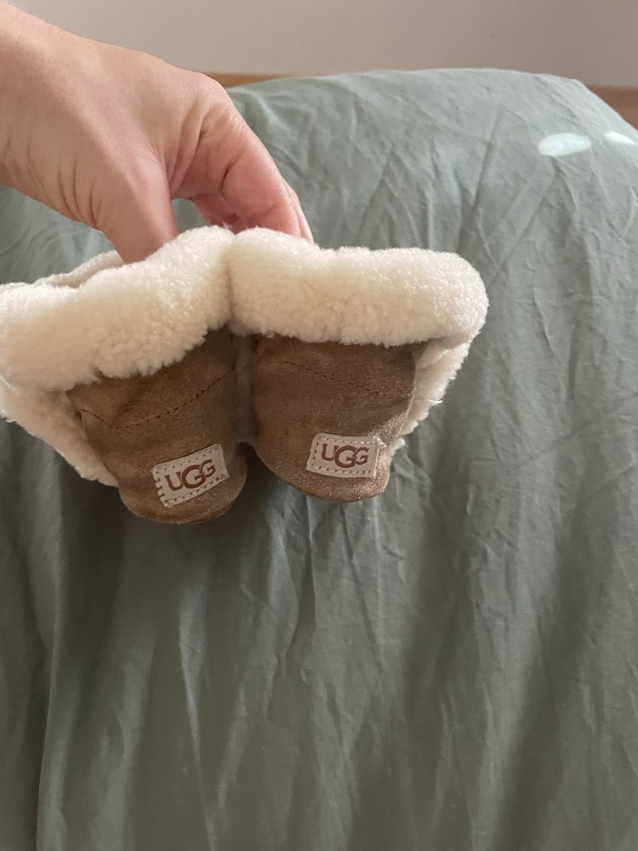 Ugg Herrenschuhe: UGG Boots Baby – Gebraucht aus Zürich von InesN1991 2