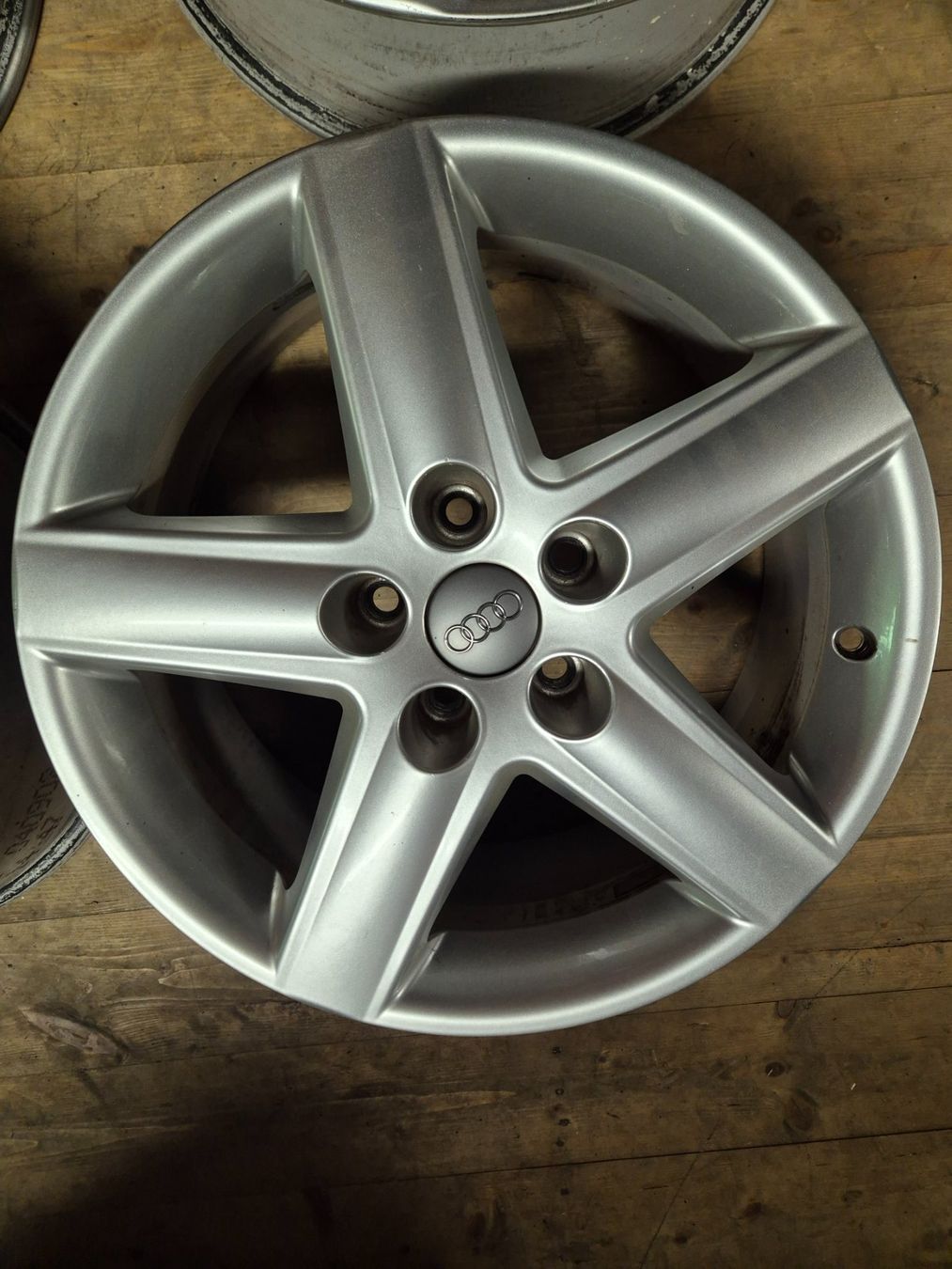 Audi Felgen: Audi Felgen 17 zoll – Gebraucht aus brunnadern von gtpower87 4