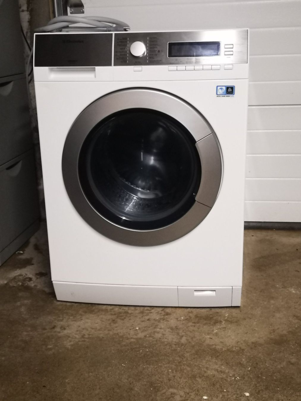 Electrolux Lavatrici: Electrolux Waschmaschine 9kg, Super Luxe WT SL4 E – Usato da Grasswil venduto da tobias9891 6