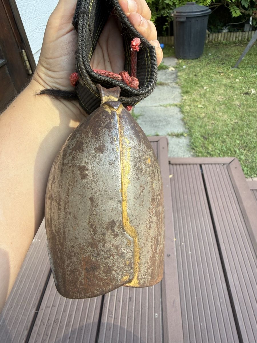 Campanacci mucche: Cloche Firmann Bulle 1 – Usato da Chessel venduto da Voyages--2020 3